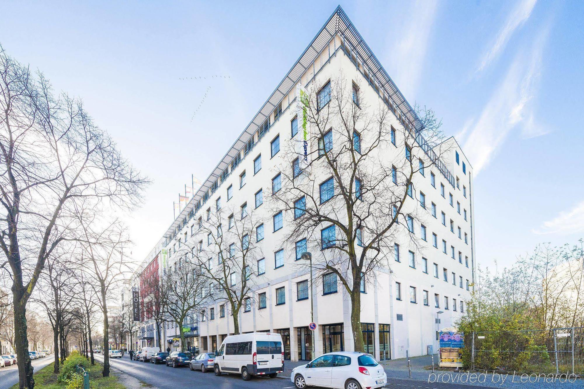 Hotel Express Centre By Ihg
